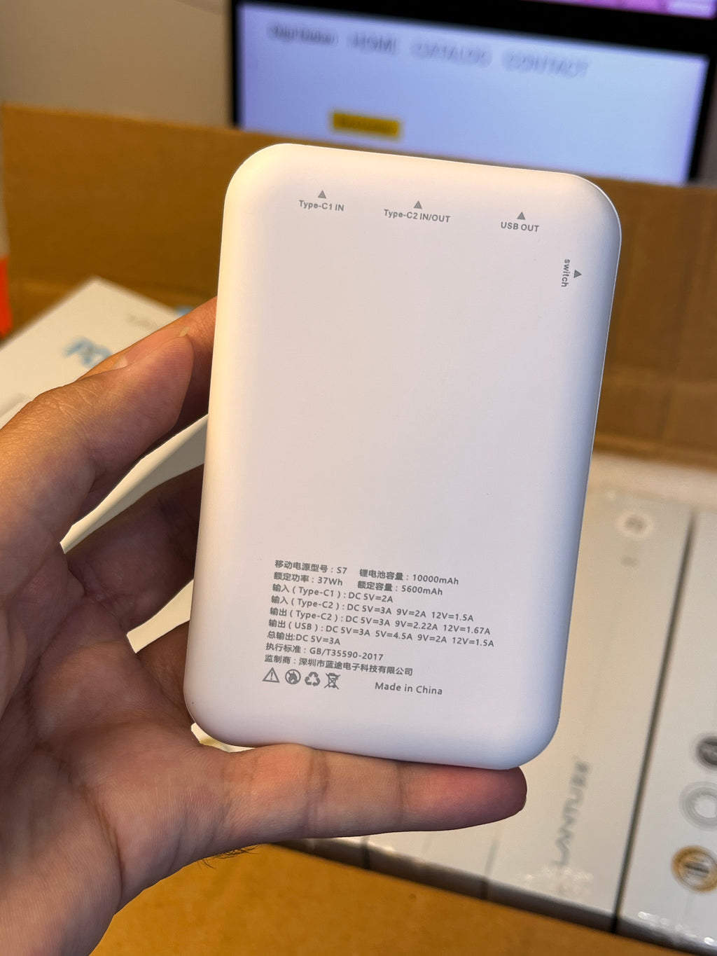 Lantu 10000mAh Power Bank – 22.5W PD Super Charge, LED Display, Compact Fast Charging