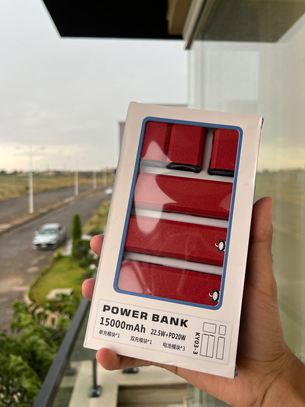 15000mAh 22.5W Fast Charging Power Bank with PD20W USB-C & Built-in Lightning Cable – KY03-3